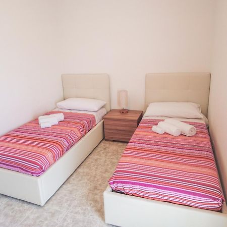 Budget Beds 阿尔盖罗 外观 照片