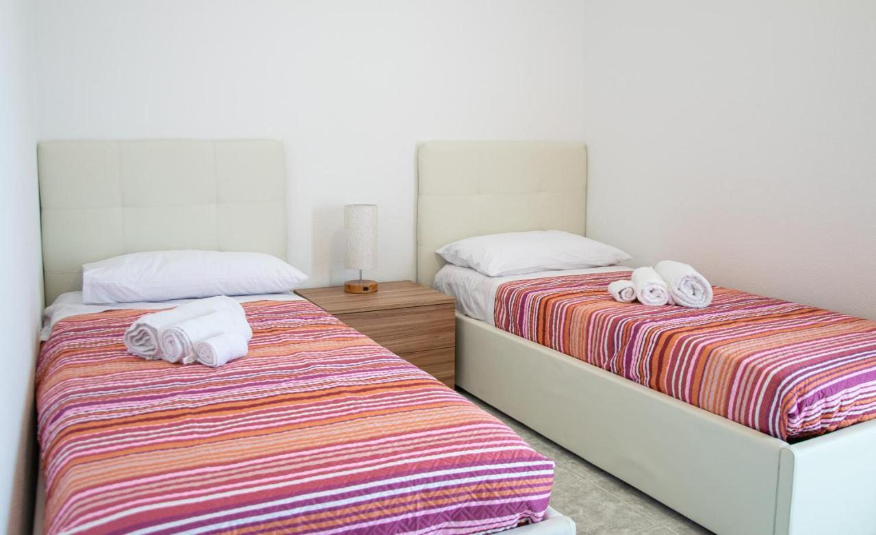 Budget Beds 阿尔盖罗 外观 照片