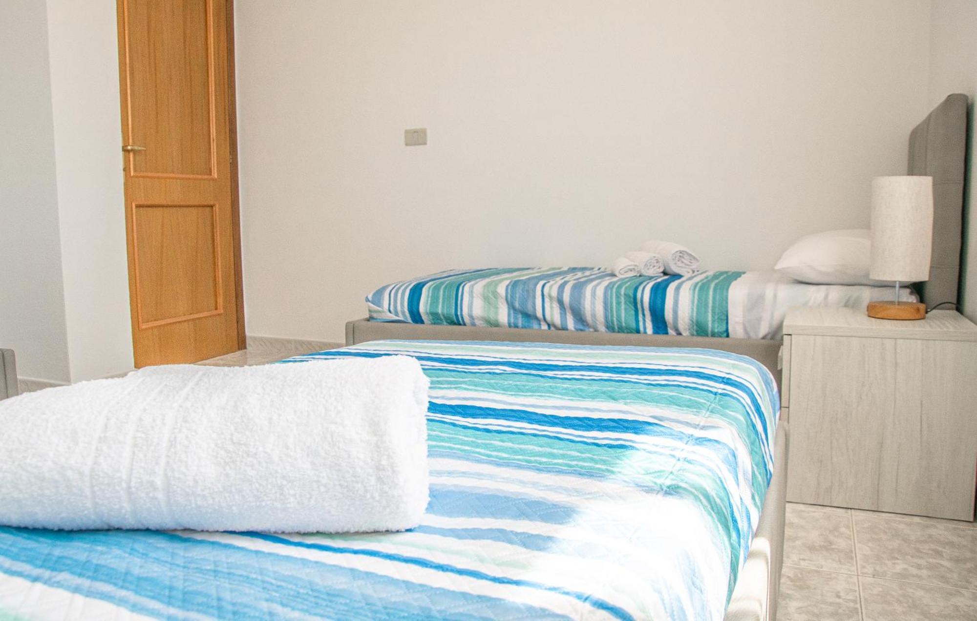 Budget Beds 阿尔盖罗 外观 照片